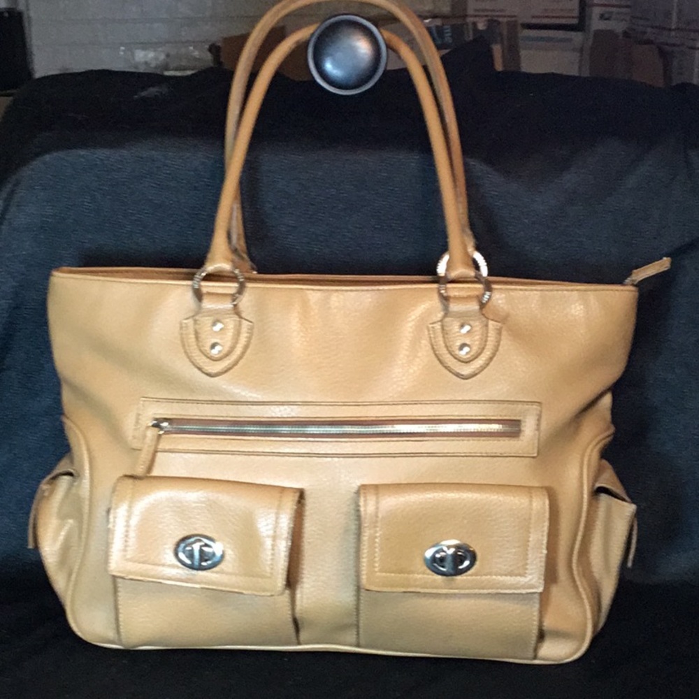 Moss Leather Tote